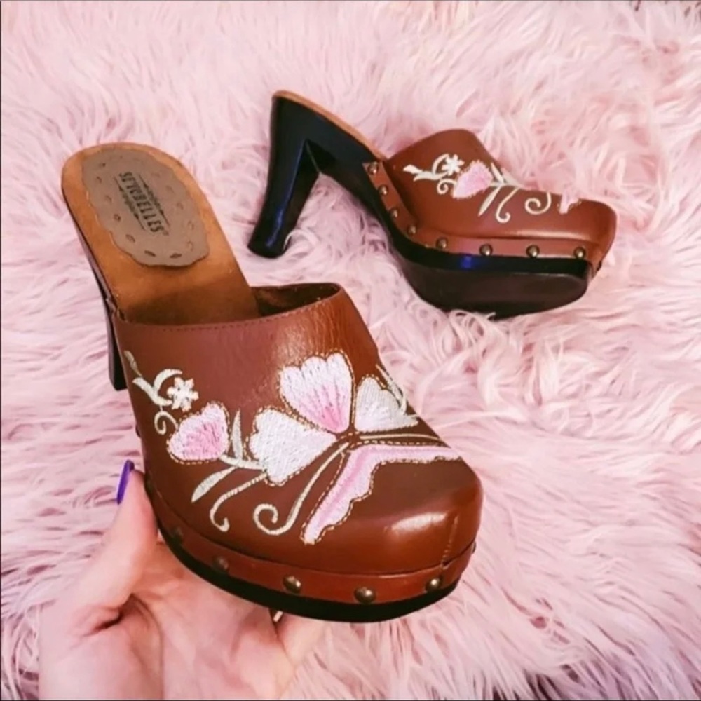 Seychelles Anthropology clogs size 8